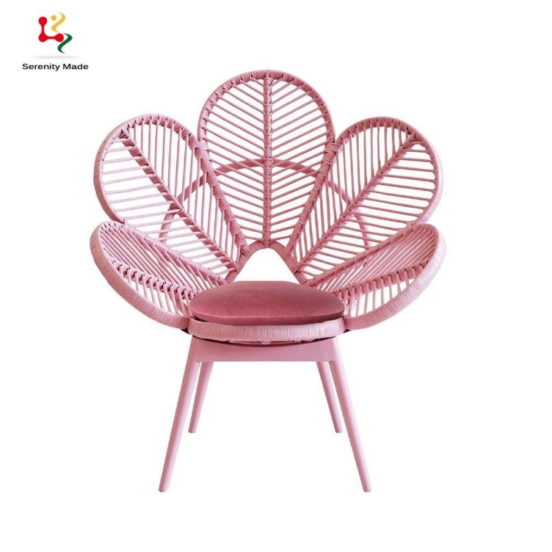Outdoor Real Rattan Furniture Small Peacock Flower Rattan Chair with Seat Pad