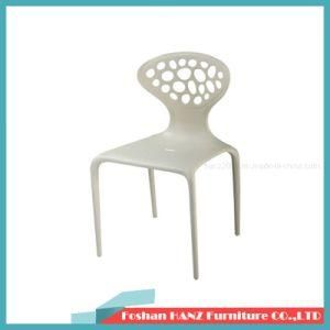 Hz-402 PP Plastic Foshan Supplier Design Dinner Clue Chair