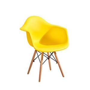 Contemporary Outdoor Furniture PP Armrest Wooden Leg Living Room Dining Chair Outdoor Dining Chair