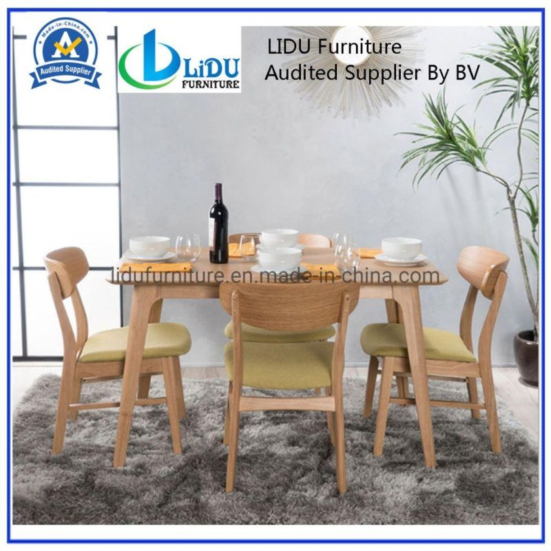 China Manufacturer Wholesale Custom Made Wooden Dining Table with Wood Legs Large Table