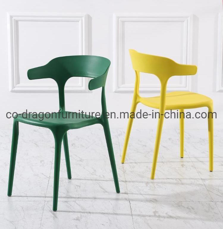 Fashion China Wholesale Dining Chair with Plastic for Dining Furniture