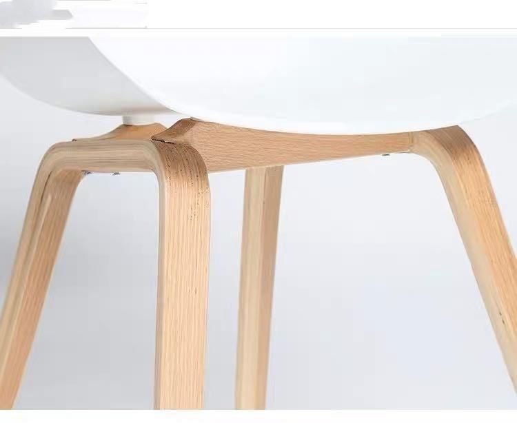 Modern Cheap Dining Bistro Stackable Plastic Sedie Restaurant Chairs