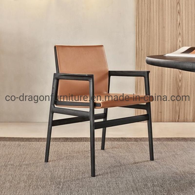 Fashion Wooden Dining Furniture Ash Leather Dining Chair with Arm