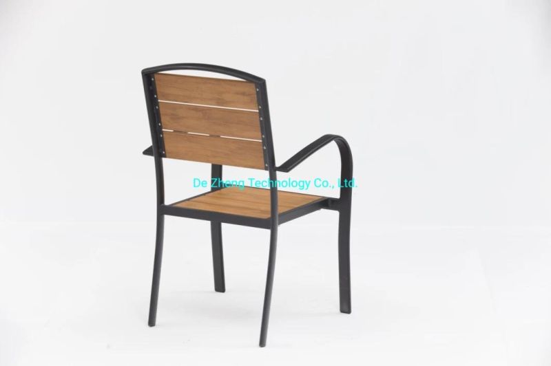 Outdoor Terrace Furniture Scratch Resistant Metal Rattan Wicker Bamboo Looking Cane Chair Antique Patio Bistro Restauran Armchair