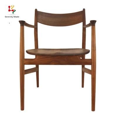 Popular Iteam Restaurant Furniture Wooden Dining Chair with Armrest