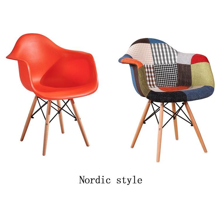 Children′s Restaurant Park Special Seat Portable Safety PP Solid Wood Dining Chair Leisure Color Custom Children′s Armchair