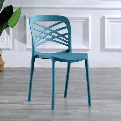 Ins Nordic Plastic Leisure Chair PP Seat Beech Wood Leg Balcony Dining Chair Scandinavian Design Chairs