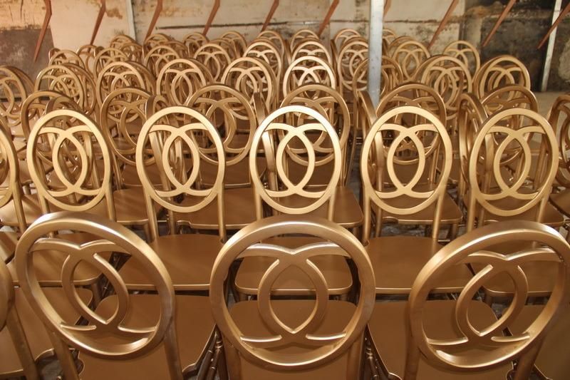 Supply Stackable Solid Wooden Hotel Wedding Wagon Dining Chairs for Events