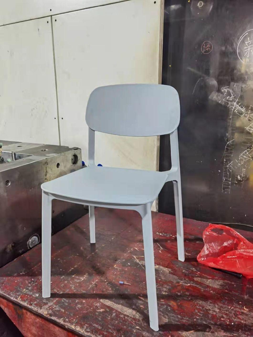 China Factory Direct Supply Wholesale Price Cheap Plastic Chairs for Leisure