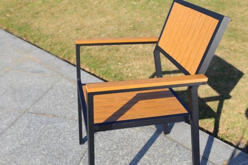 Industrial Loft Style Metal Frame Stool Restaurant Chair Bar Chair for Coffee Shop