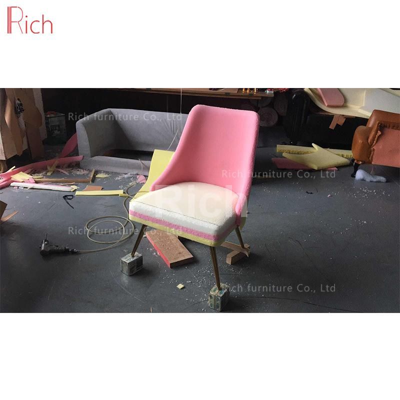 Factory Wholesale Leisure Fabric Dining Chair with Metal Leg We-09