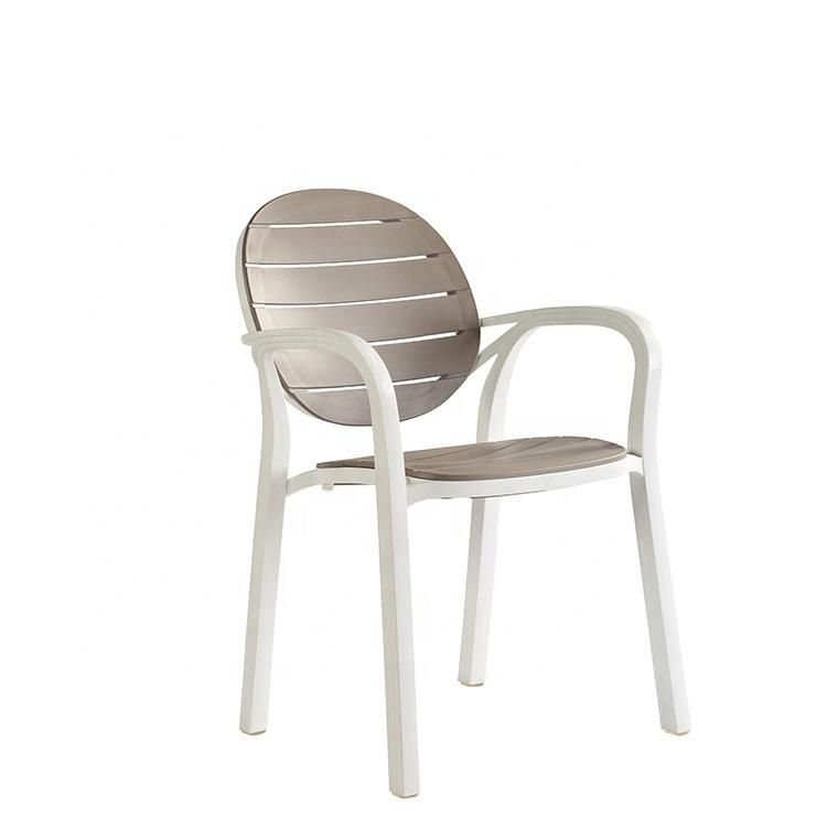 Premium OEM Factories Custom Sample Available PP Plastic Morden Luxury Furniture Dining Chairs