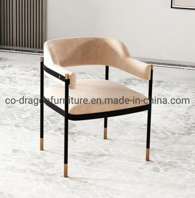 Modern High Quality Metal Fabric Leisure Dining Chair with Arm
