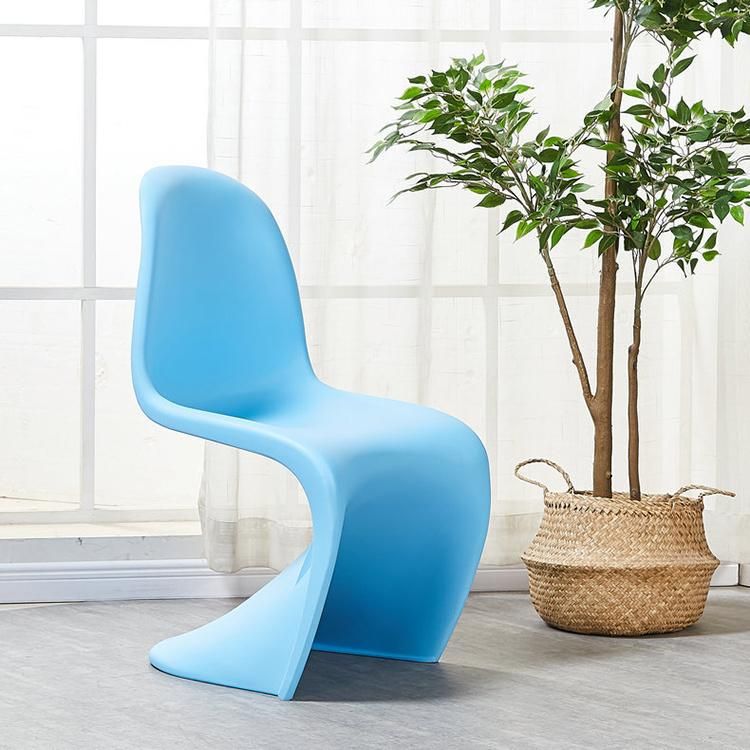 2022 Colorful Modern Restaurant Kitchen Cafe Design Sillas Plasticas Chaise Stackable Dining Plastic Chair