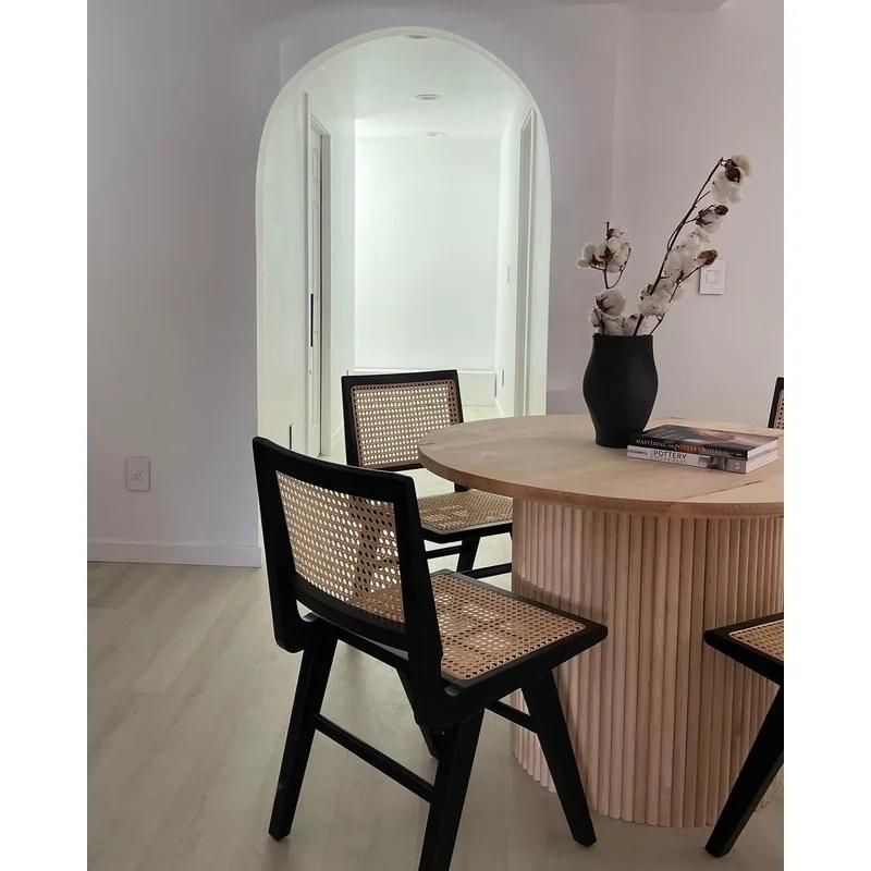 China Wholesale Hot Selling Home Restaurant Wooden Furniture Modern Design Dining Leisure Chairs Custom Furniture Manufacturer Nordic Modern Dining Lounge Chair