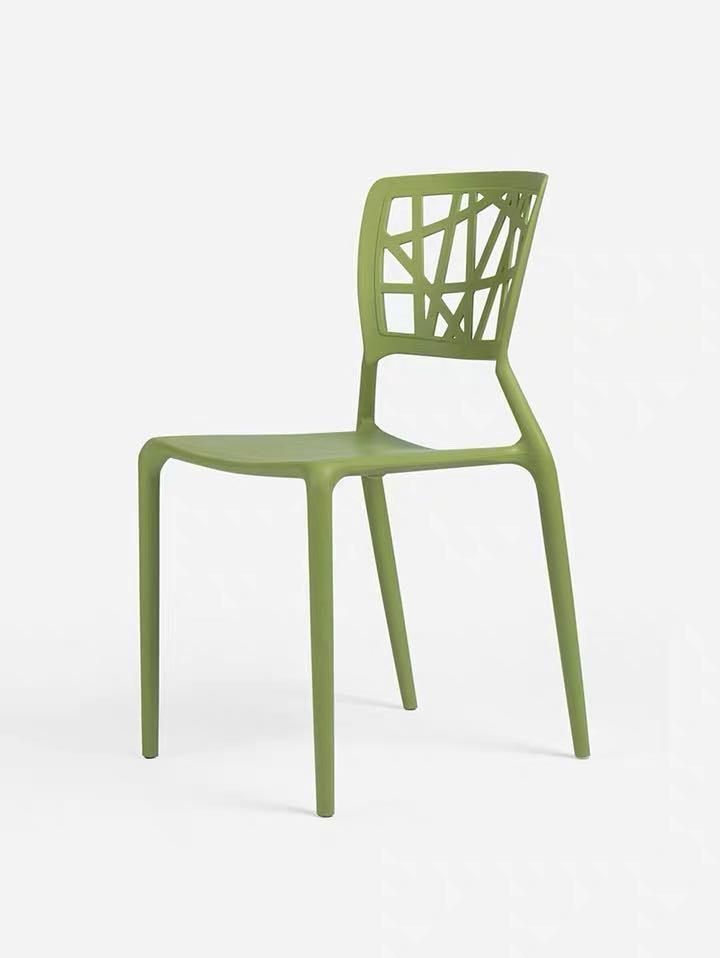 Wholesale Outdoor Garden Comfortable Stackable Furniture Modern Plastic Chair