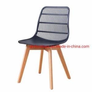 New Arrival PP Plastic Modern Dining Armchair with Wood Base