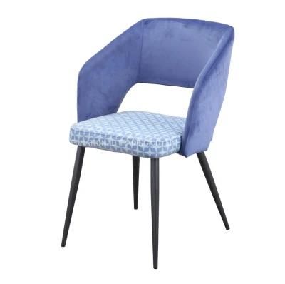 Modern Nordic Blue Velvet Low Price Dining Room Furniture Dining Chairs with Armrest