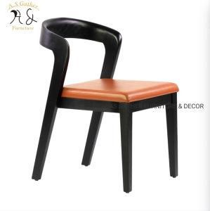 Nordic Modern Design No-Armrest Wooden Dining Chair with Seat Pad