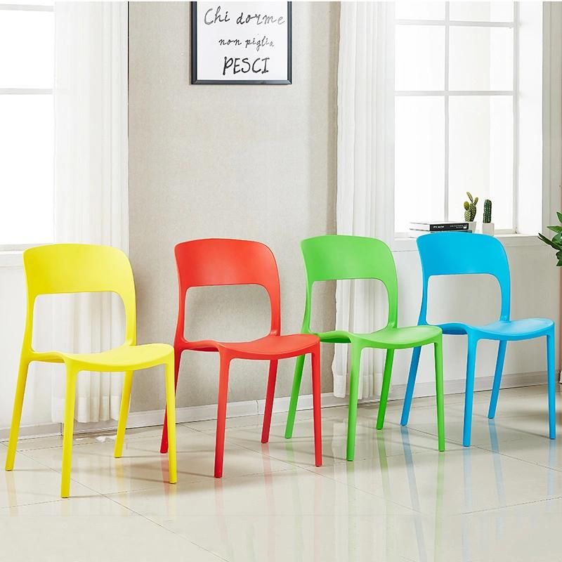 Colorful Stacking PP Plastic Chair for Outdoor Wedding and Event