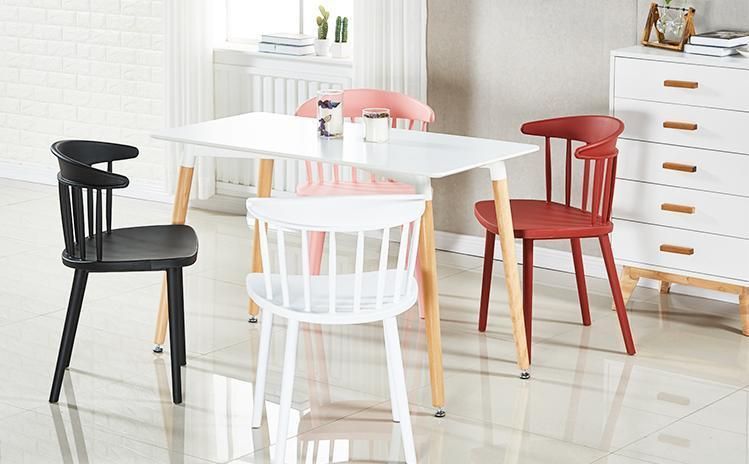 Custom Fashionable Atmosphere Comfortable Seat Anti-Slide Pad Metal Leg Dining Plastic Chair