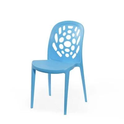 Casual Plastic Back Chair Sedie Cucina Sedie Moderne Sala in Pranz Nordic Modern Simple Chair Wholesale Adult Chair Sky Blue