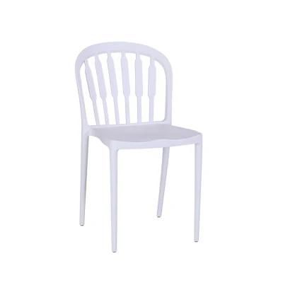 Hot Sale Dining Room Furniture Nordic Modern Black Windsor Side PP Plastic Metal Frame Dining Cafe Chair