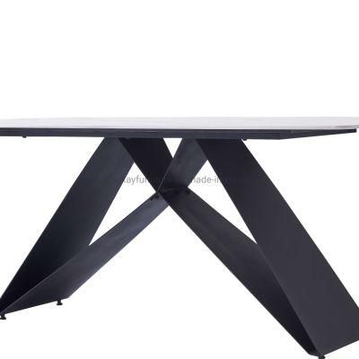 Simple North Euro Style Wooden Finish Metal Frame Indoor Dining Table