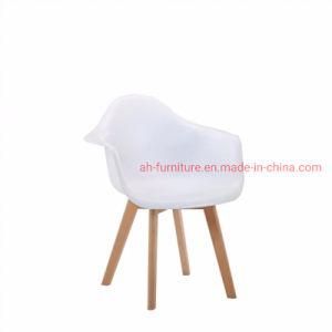 2021 Plastic Base Wood Legs Dining Chair