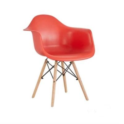 Modern Style Plastic Daw Shell Dining Arm Chair MID-Century Dining Chair with Wooden Legs