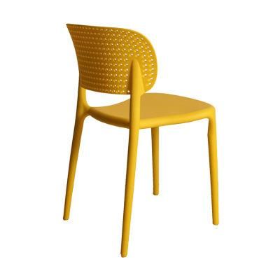 Nordic Outdoor Leisure Dining Chair Made of PP Material Is Solid and Durable, with Multiple Colors