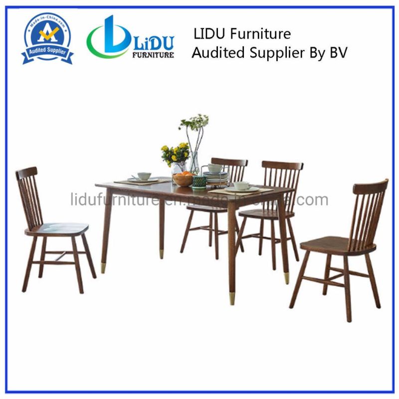 Wood Table and Chairs/Home Solid Wood Table with Chairs/Dining Room Set