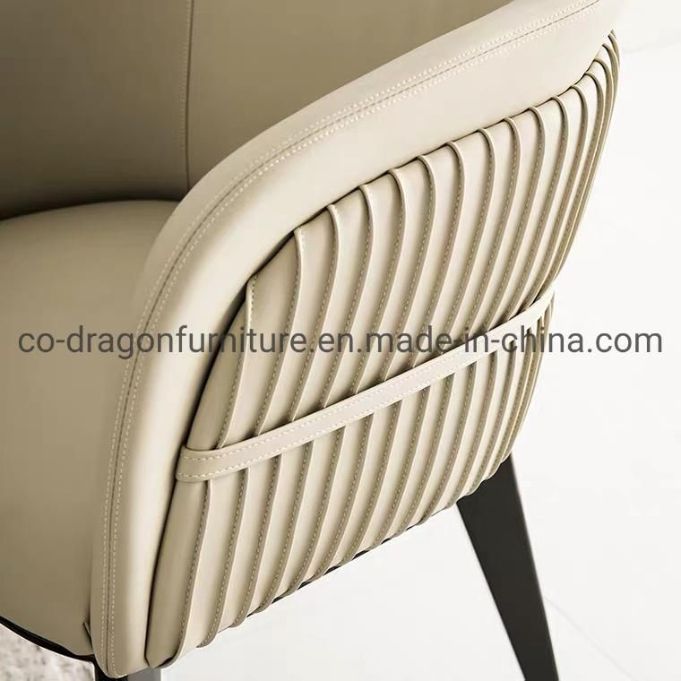 Modern Leather Dining Chair with Wooden Legs for Dining Furniture