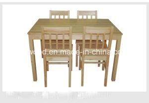 Pine Wood Dining Set with Modern Appearance
