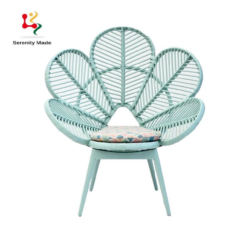 Outdoor Real Rattan Furniture Small Peacock Flower Rattan Chair with Seat Pad