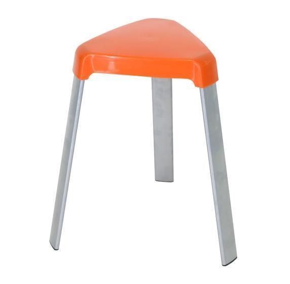 Indoor Restaurant Furniture Metal Legs Plastic Dining Chair