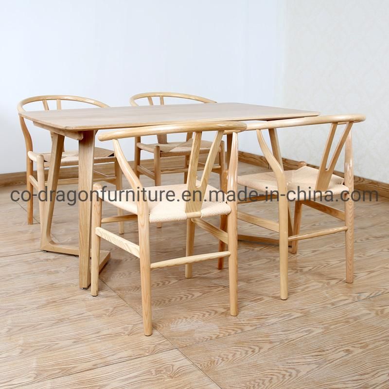 Fashion Chinese Style Dining Furniture Wooden Dining Chair with Rattan