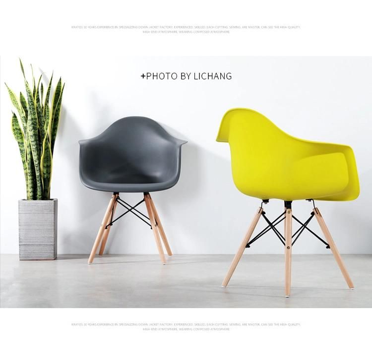 Classic French Italian Industrial Style Chair Children′s Furniture Set Safety Round Chair Plastic Solid Wood Spanish Children′s Dining Chair Modern