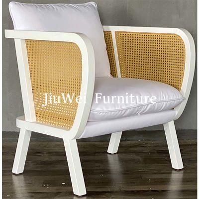 Good Service Wood Hotel Folding Wholesale Chiavari Wedding Chair Wooden Dining Chairs