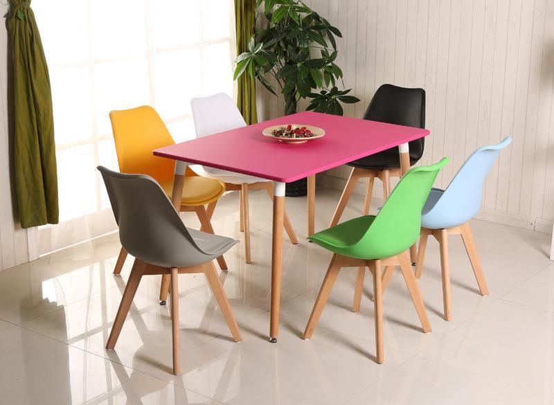 Luxury Modern Coffee Shop Leisure Chair with Cushion PP Plastic Dining Chair with Beech Wood Leg