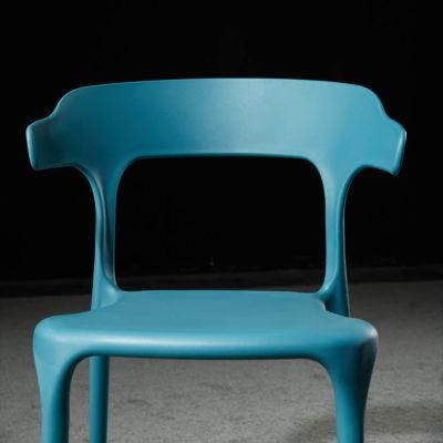 Wholesale Fashion Modern Scandinavian Designs Household Furniture Plastic Dining Chair Suppliers