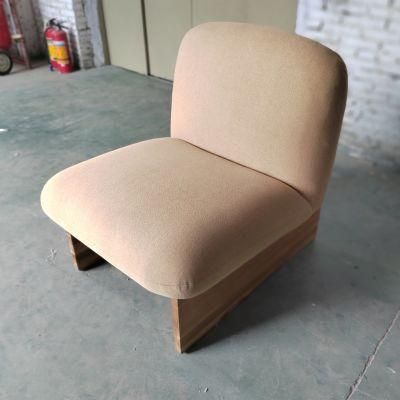 Restaurant Furniture Timber Base Chaise Lounge Chair