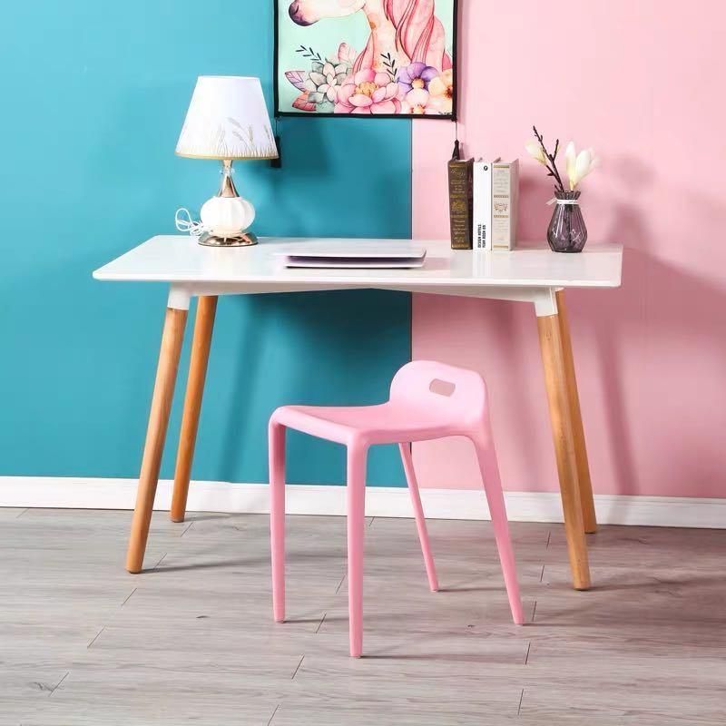 Colorful Hot Sale PP Material Outdoor Plastic Stackable Dining Chair