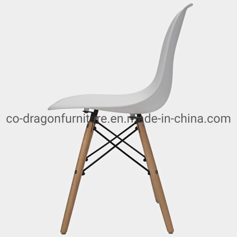 Hot Selling Design PP Back Wood Leg Plastic Dining Chairs