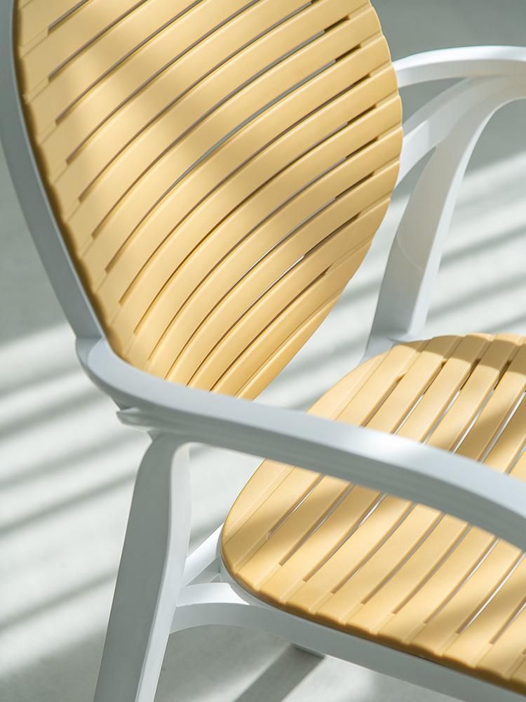 Modern Design Dining Room Furniture Colorful Dining Chair High Quality Stackable PP Plastic Chair