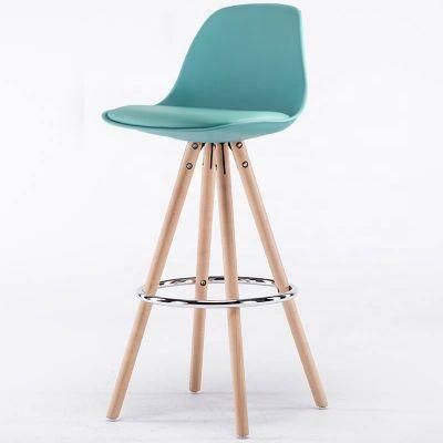 Cheap Modern Design Simple Kitchen PP Plastic Seat Factory Direct Wooden Leg Design Bar High Chair with Foam Cushion Footrest