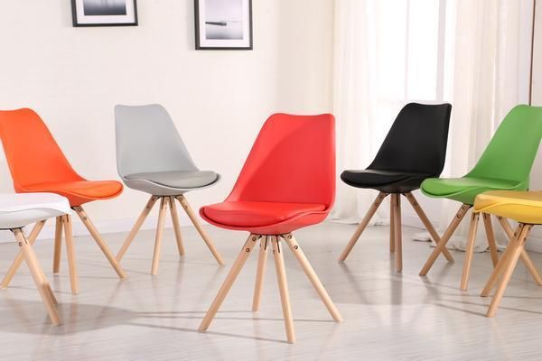 Made in China Wooden Legs Kitchen Dining Cushioned Plastic Chairs