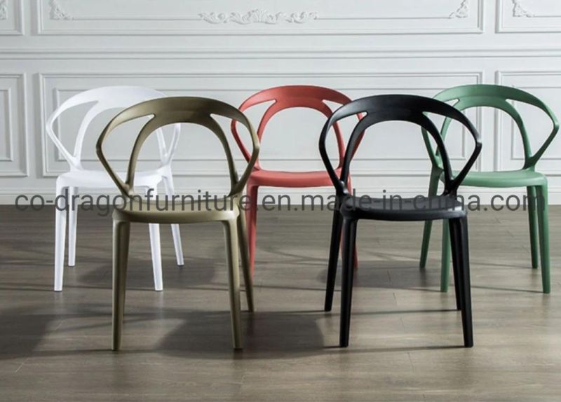 Factory Wholesaler Morden Home Furniture Plastic Dining Chair for Sale