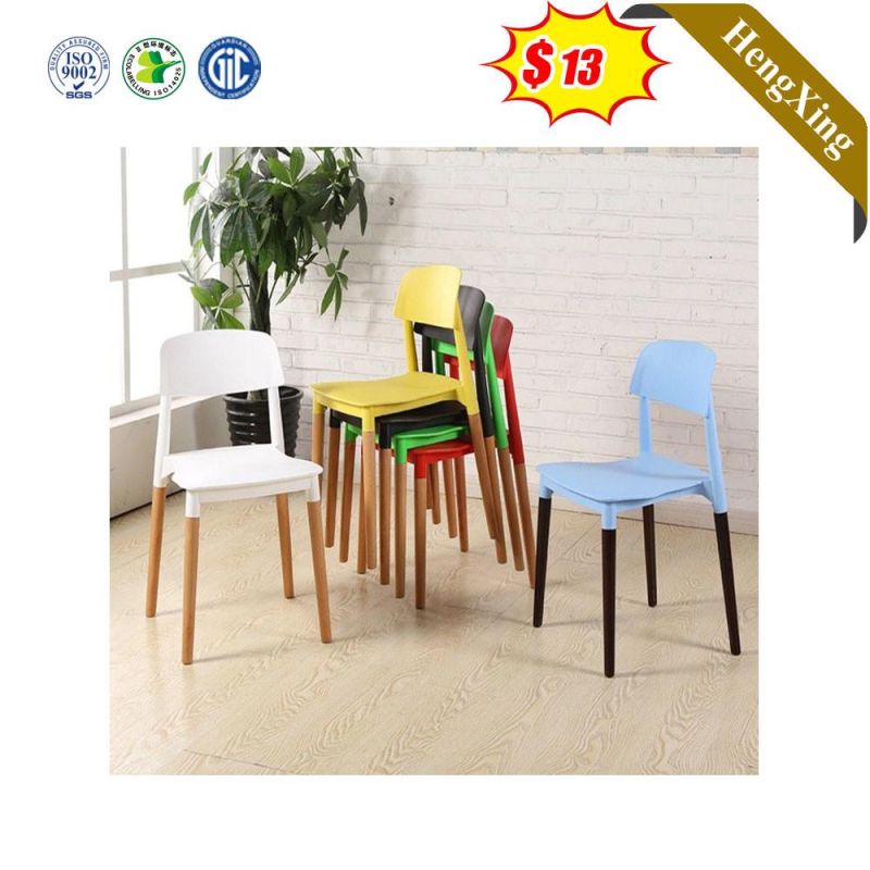 Nordic Fashion Leisure Plastic Stacking Restaurant Chair with Wooden Lags
