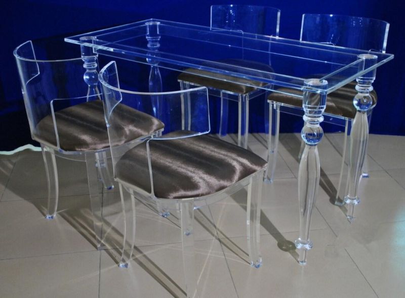 High -End Atmospheric Grade Acrylic /Cystal Dining Table